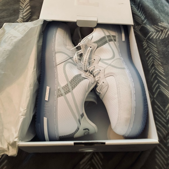 Air Force 1 react QS SIZE11.5 - Picture 3 of 12